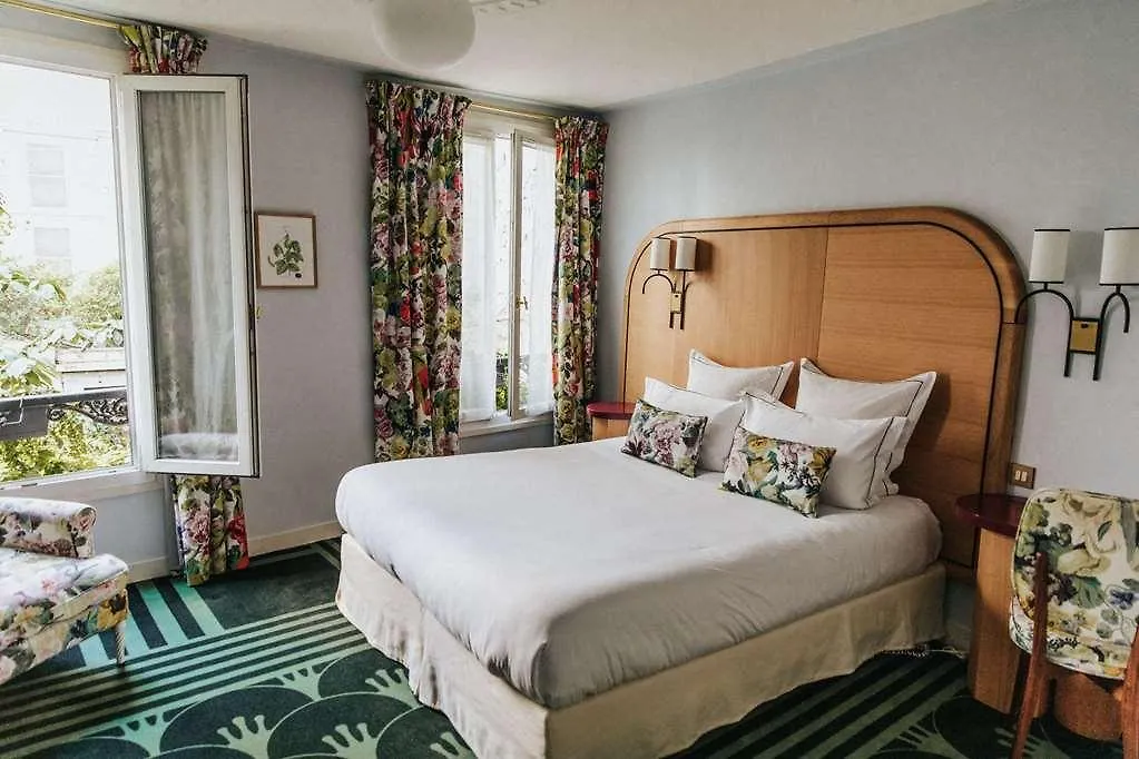Hotel Bienvenue Paris