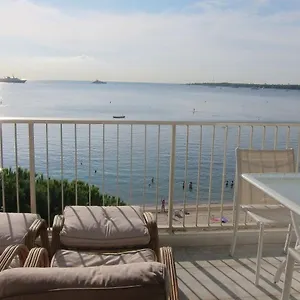 https://fettolina-palm-beach-cannes.fr-provencehotel.com