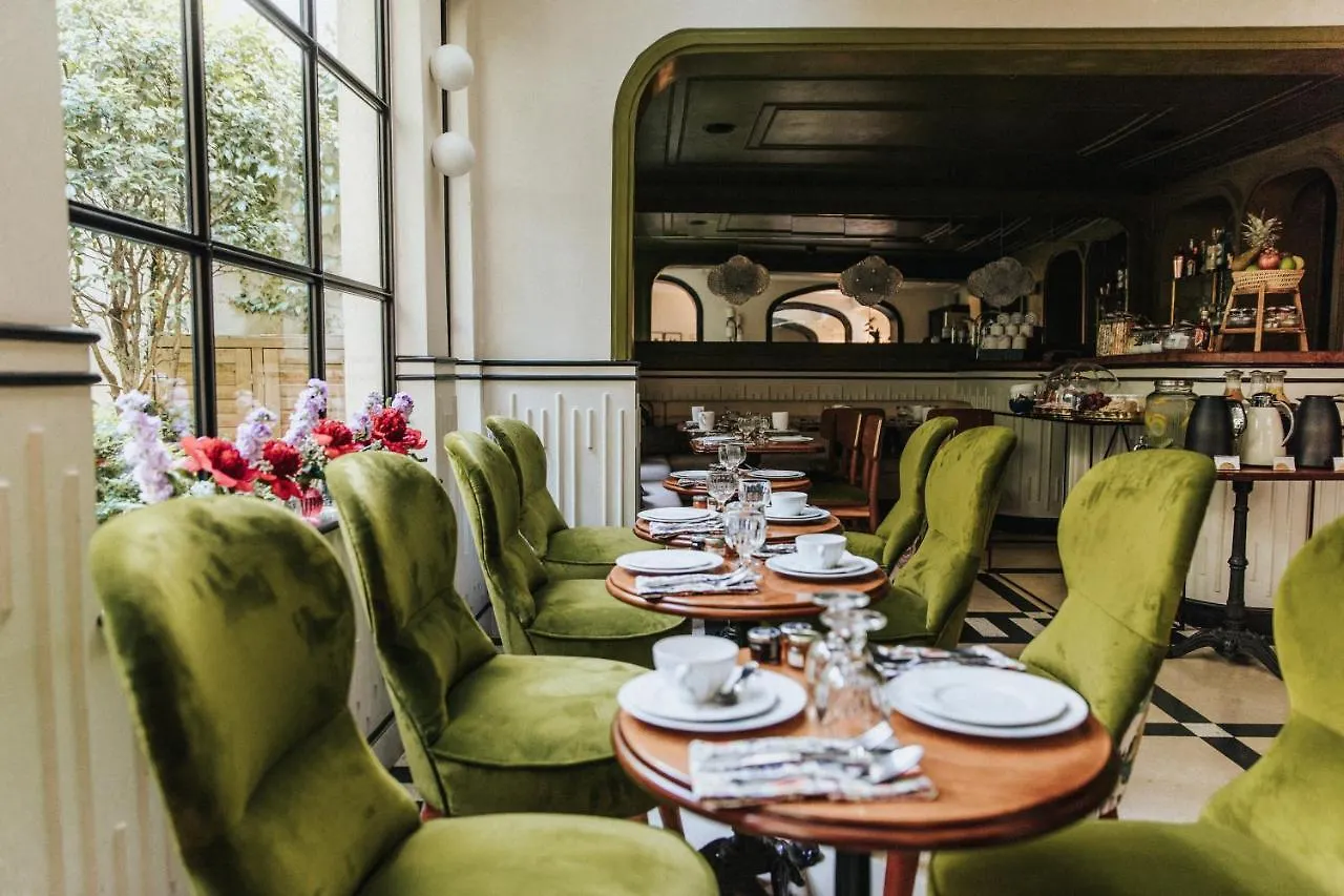 Hotel Bienvenue Paris