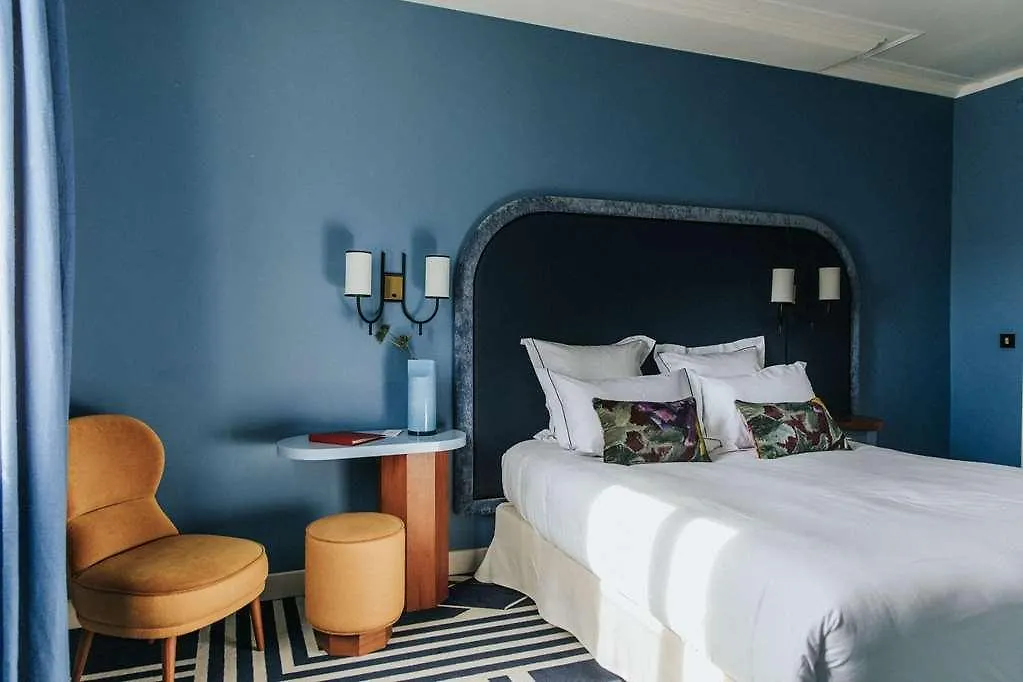 Hotel Bienvenue Paris